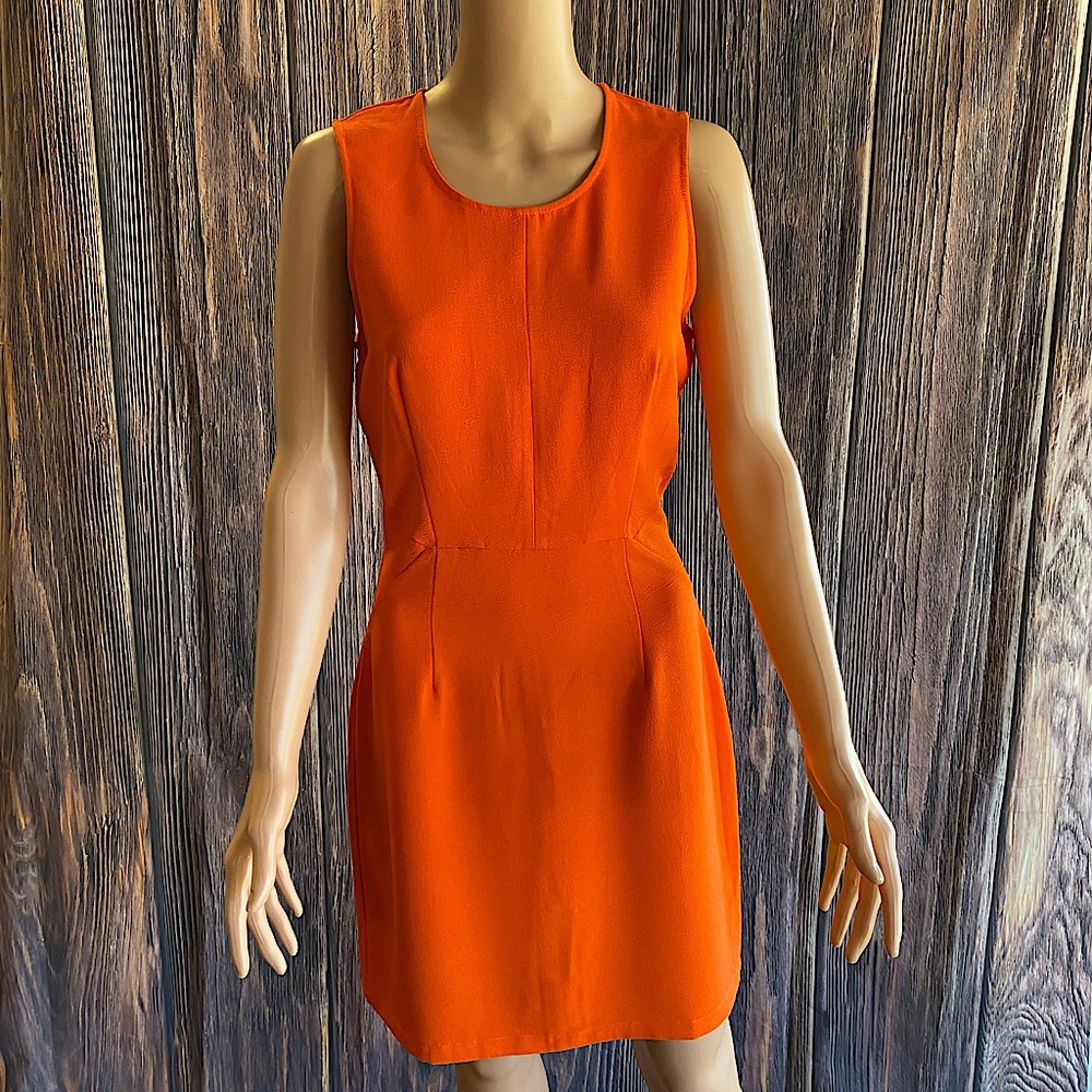 Under Skies beautiful orange size medium sleeveless dress